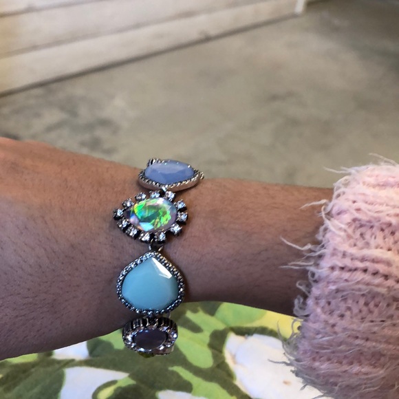 Ella & Elly Bracelet - Picture 2 of 6